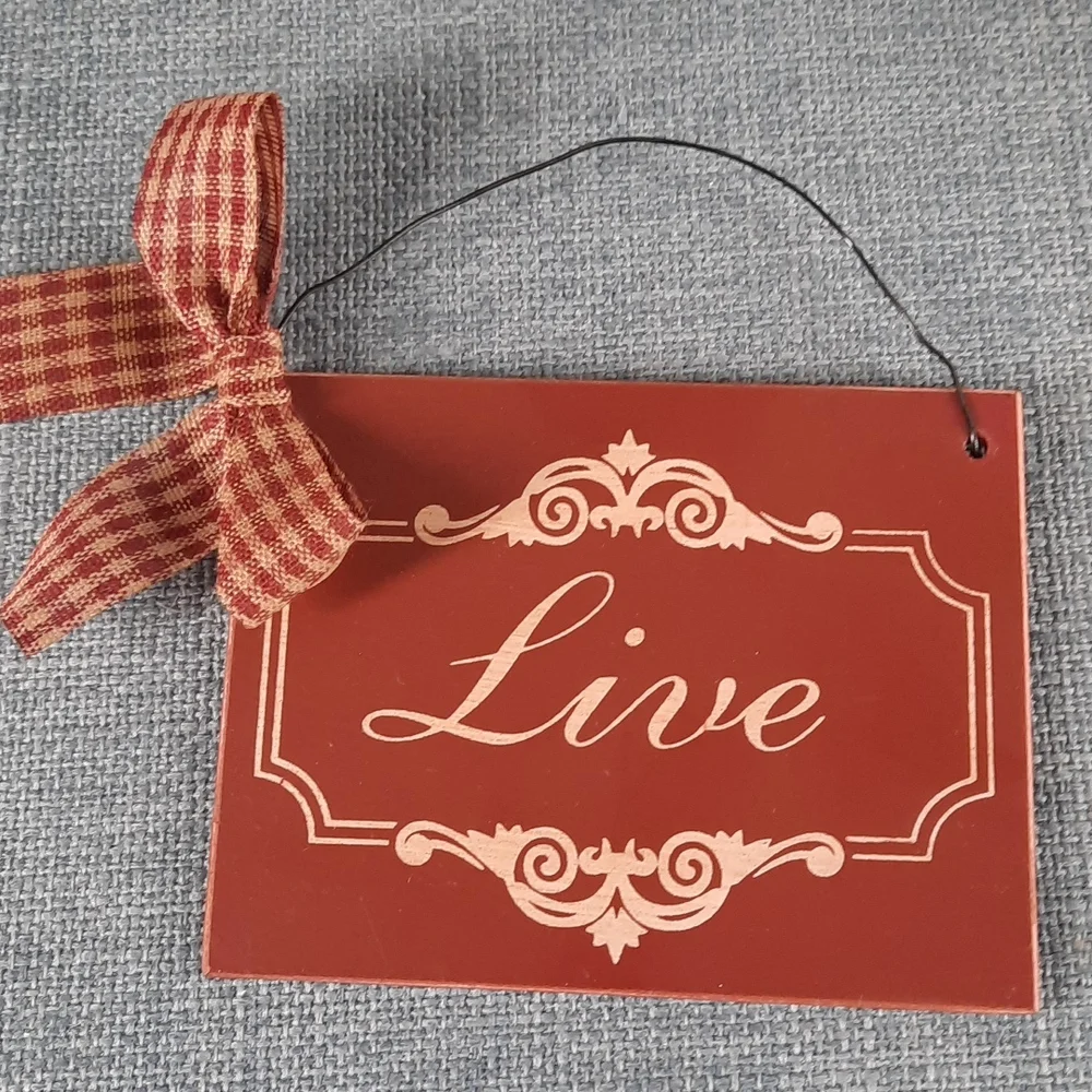 Live Gift Wine Bottle Tag Ornament Wood Table Decoration Napkin Ring Placecard